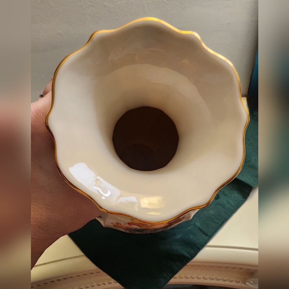 Vintage Retired Lenox Catalan Collection 10" Vase - Picture 4 of 8